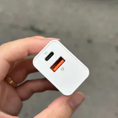 Củ sạc nhanh ANFASTOR USB-A + USB-C 20W PD – Sạc ổn định, thiết kế nhỏ gọn (P125601)