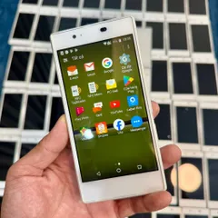 Điện thoại Nhật Kyocera Quaphone KVY37 Full tiếng Việt ( hàng đã qua sử dụng ) Tặng cáp sạc (P125181)