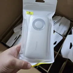 Pin dự phòng Baseus 65W 20000mAh / 10000mAh kèm Cáp TYPE-C / Lightning, tích hợp cáp rút (P124192)