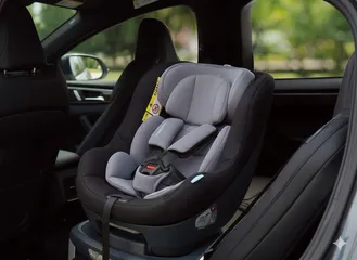 (Kèm 2 Quà) Ghế an toàn ô tô trẻ em APRAMO METRO HUB ( UK ) – Xoay 360°, khoá ISOFIX - Đen Xám (P124142)
