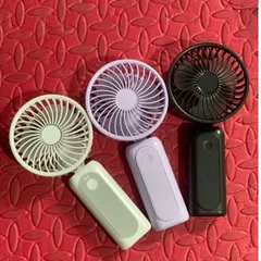 Quạt cầm tay M2 siêu mạnh khủng khiếp , dung lượng pin 4000mah , động cơ phản lực, gập để bàn tiện lợi