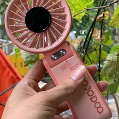 Quạt Goojodoq gập siêu mạnh siêu mát , 100 cấp độ gió ,động cơ không chổi than êm ái , gập đeo cổ tiện lợi .