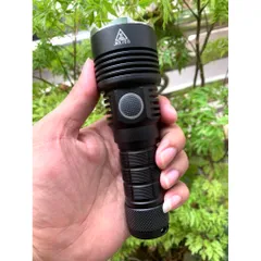 Đèn pin Jkk70s , led sft40 , sáng 2300 lumen , chiếu xa 700m , kèm pin 21700 , 5000mah