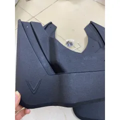 Chắn Bùn VinFast VF8 2022-2026 | Bộ 4 Bánh Chuẩn Form, Nhựa ABS Dày, Chống Đá Văng, Chống Bắn Bẩn