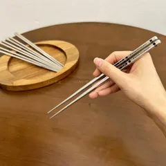 [5 ĐÔI] Đũa inox 316 cao cấp Uyiku chống trượt tiện lợi