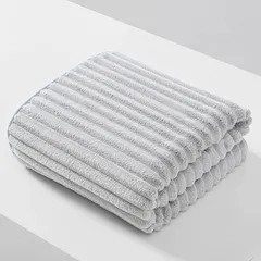 Khăn tắm nhung san hô Uyiku Nhật Bản siêu thấm, mềm mịn size 140*70 cm