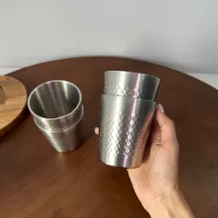 Cốc nước inox 304 Uyiku cao cấp 2 lớp vân tổ ong chống trượt