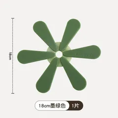 Miếng lót cách nhiệt silicon cao cấp Uyiku, miếng lót cốc, lót nồi decor hình cây thông noel