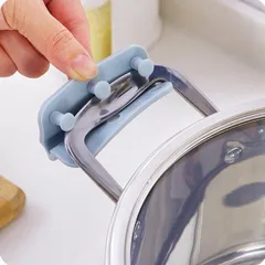 Miếng lót quai nồi silicon chống nóng UYIKU Nhật Bản có khóa chống trượt