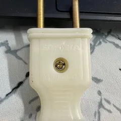 Phích cắm điện 2 chân tròn Sopoka 10A 250V| Chống va đập | Chống vỡ | Nhựa kỹ thuật ABS