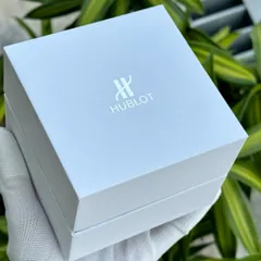 Hộp thương hiệu đựng đồng hồ đeo tay. Dùng làm quà tặng kèm sản phẩm tăng giá trị quà tặng.