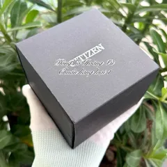 Hộp thương hiệu đựng đồng hồ đeo tay. Dùng làm quà tặng kèm tăng giá trị sản phẩm