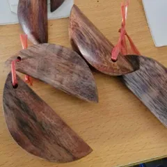 quẻ gỗ xin keo có hoả tốc