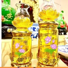 Đèn Dầu Thuỷ Tinh Hoa Văn Hình Sen  hồng màu vàng ,Chữ Phật 2 Màu Vàng 852314