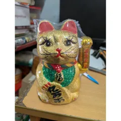 Mèo chiêu tài sứ ( lủu ý mèo ko quắc ) có hoả tốc