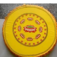 Tọa cụ tròn ngồi thiền ĐÀ LOAN  thêu hoa sen dày 10cm cực đẹp