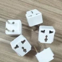 Ổ cắm điện, phích cắm điện 2 chấu thành 3 chấu cực tiện