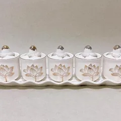 Bộ án 5 ly nước thờ cúng có nắp - Sứ Bạch Ngọc Sen Nổi cực đẹp