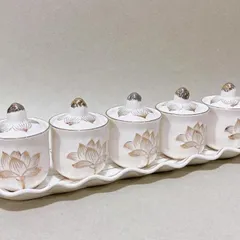 Bộ án 5 ly nước thờ cúng có nắp - Sứ Bạch Ngọc Sen Nổi cực đẹp