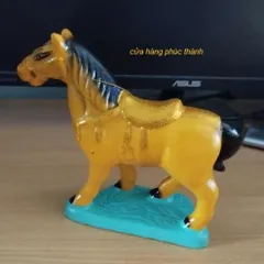 Ông ngựa đất vàng thờ cúng có hoả tốc