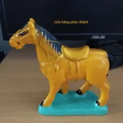 Ông ngựa đất vàng thờ cúng có hoả tốc