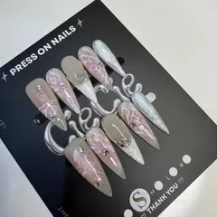 Nailbox Thiết Kế Nude Vẽ Art Trắng Hồng Đính Đá Sang Chảnh [Cie-12]