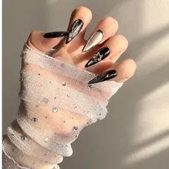 Nailbox Thiết Kế Đen Mắt Mèo Đính Charm Ngôi Sao [Cie-06]