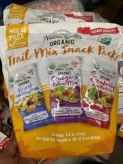 Hạt tông hơp và trái cây sấy hưu cơ Natures Garden Organic Trail Mĩ Snack packs 816g