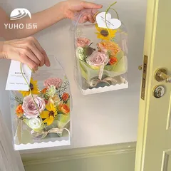Hộp nhựa mica trong suốt kèm đế trắng gợn sóng