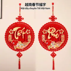 Liễn đỏ trang trí tết