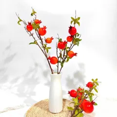 Cành lựu trang trí tết
