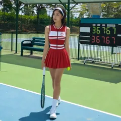 Váy tennis nữ liền thân khóa kéo phối sọc, chân váy xếp ly phong cách thể thao năng động