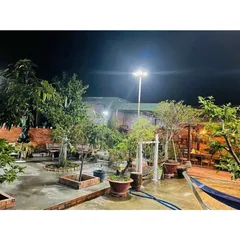 Đèn năng lượng mặt trời sân vườn, công viên UFO công suất 500W siêu sáng chống nước IP66