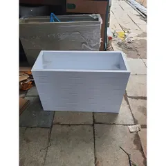 chậu nhựa composite trồng cây .Chậu gỗ nhựa composite được làm từ nhựa tổng hợp PVC