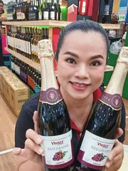 Nước Trái Cây Có Ga Vivazz (Nho Tím ) - Vivazz 750mil
