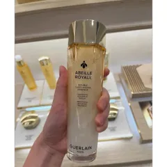 Nước thần G.U.E.R.L.A.IN