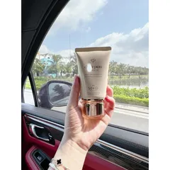 (SALE) Kem chống nắng Cl e de Pe. au