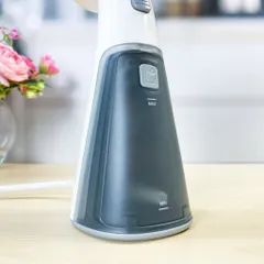 Bàn Là Hơi Nước Cầm Tay LocknLock ENI148 Công Suất 1000W, Bảo Hàng 12 Tháng