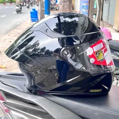 Nón Bảo Hiểm Fullface KYT TT-Revo Đen Bóng Chính Hãng – Form Nhỏ Ôm Đầu, Thiết Kế Thể Thao
