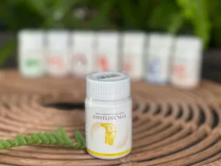 Thực phẩm chức năng xương khớp Jointlink max hỗ trợ ngăn ngừa và giảm thoái hóa xương khớp sớm ở người trẻ. Giúp chắc khỏe xương, ngừa loãng xương 30 viên/ lọ
