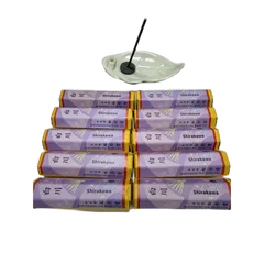 Nhang Shirakawa 7 que  ấm áp, ngọt dịu của gỗ đàn hương kết hợp với hương trầm và các thảo mộc tự nhiên