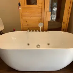 Bồn Tắm Sục Massage Cao Cấp Oval Nhựa Acrylic RegalBath