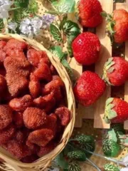DÂU TÂY SẤY DẺO ĐÀ LẠT KHÔNG ĐƯỜNG CHUA NGỌT TỰ NHIÊN | ĂN VẶT NHÀ DÂU
