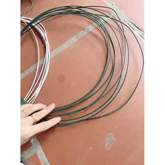 30 Mét dây thép bọc nhựa màu xanh, màu trắng - dây thép mềm dẻo 2.5li