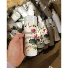 Nước lau ban thờ Trầm Hương cao cấp 500ml