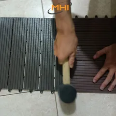 Phụ Kiện Búa Cao Su Thi Công  - Tấm sàn ban công, Vỉ lót gara, nhà tắm, hồ bơi