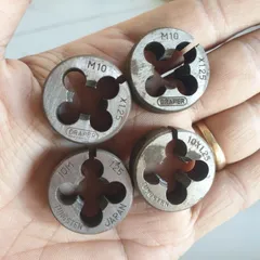 bàn ren trái phải M1x0.25 M1.2x0.25 1.4x0.3 2.3x0.4 2.6x0.35 3x.35 M3 M4 M5 M6 M8 M10 hàng bãi mới chế tác đồng hồ
