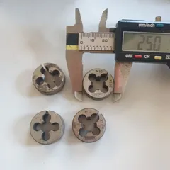 bàn ren trái phải M1x0.25 M1.2x0.25 1.4x0.3 2.3x0.4 2.6x0.35 3x.35 M3 M4 M5 M6 M8 M10 hàng bãi mới chế tác đồng hồ