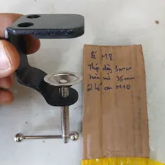 kẹp bàn ốc m10 dày 5mm tháo máy tay vặn nhựa hàng mới