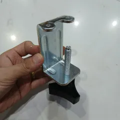 kẹp bàn ốc m10 dày 5mm tháo máy tay vặn nhựa hàng mới